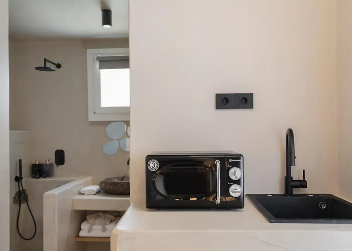 Jacuzzi By Divalproperties-mykonos מלון Megali Ammos (Mykonos)