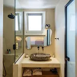 Szálloda Jacuzzi By Divalproperties-mykonos Megáli Ámosz